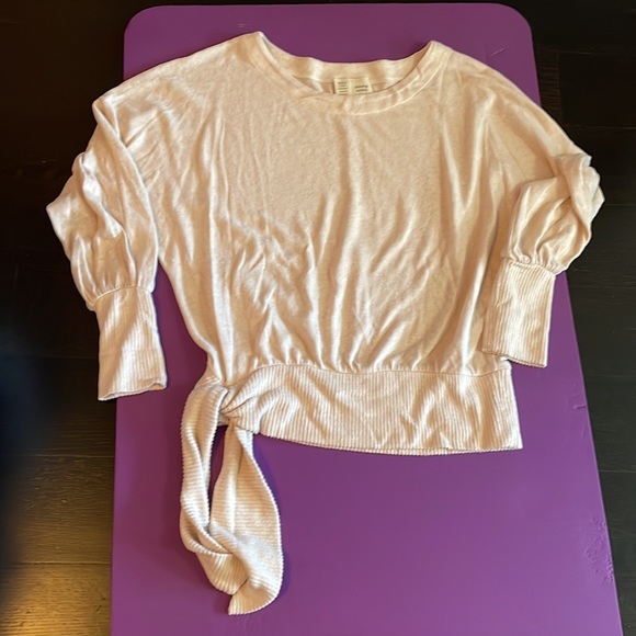 Cashmere-like sweater - Picture 2 of 2